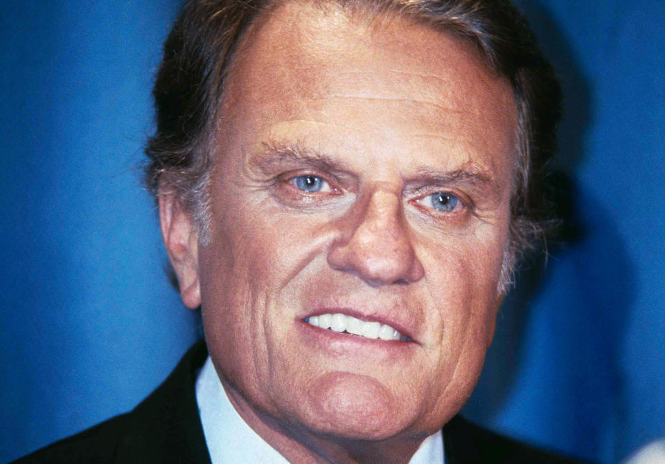 <p>The Rev. Billy Graham holds a press conference on May 19, 1982, in New York. (Photo: Dave Pickoff/AP) </p>