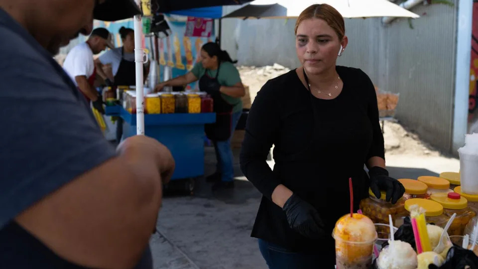 Las famosas minutas o raspados de estos comerciantes se venden en dos punto