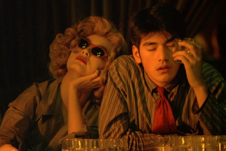 Chungking Express, uno de los grandes clásicos de Wong Kar Wai, cuyos films son poco menos que inhallables en nuestro país