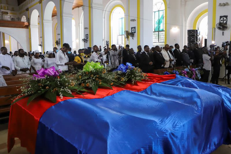 Mass funeral for victims of fuel truck explosion, in Cap Haitien