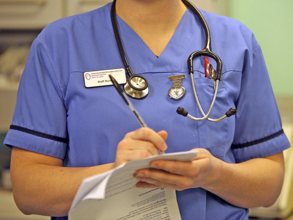 Thr government is planning to increase the number of NHS nurses by hiring from abroad. (Getty Images)