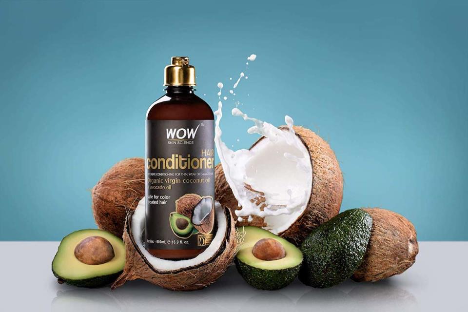 WOW Organic Coconut Oil and Avocado Oil Shampoo is part of the package too, and uses ingredients that replenish your hair with body and moisture. (Photo: Amazon)