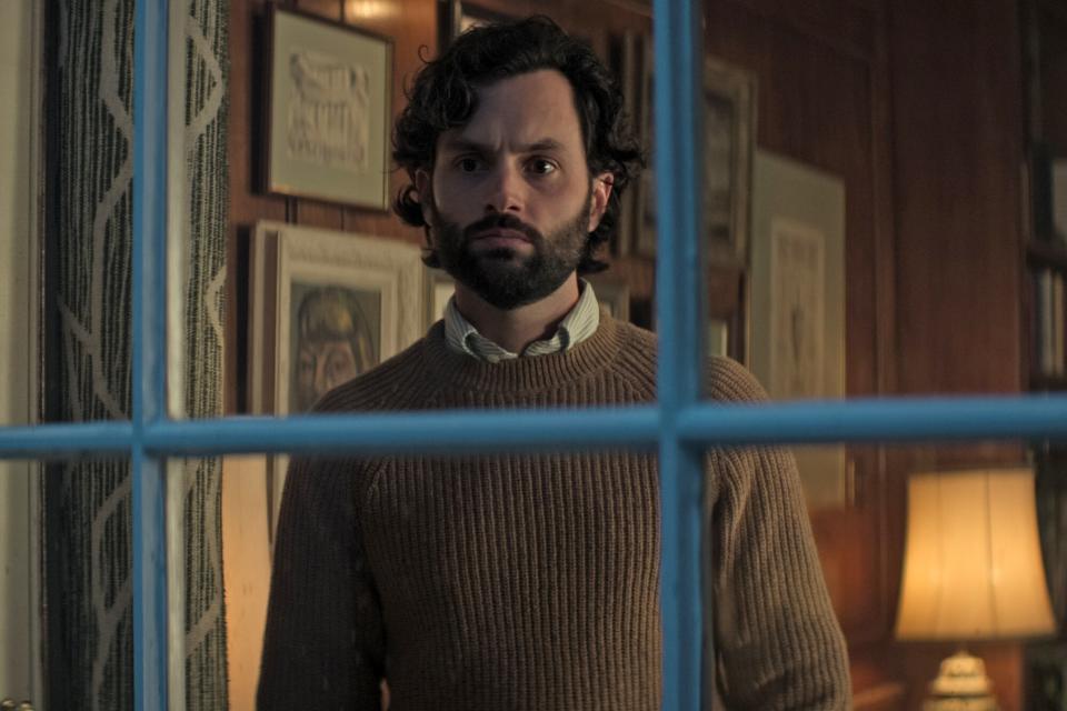 You. Penn Badgley as Joe Goldberg in episode 401 of You.