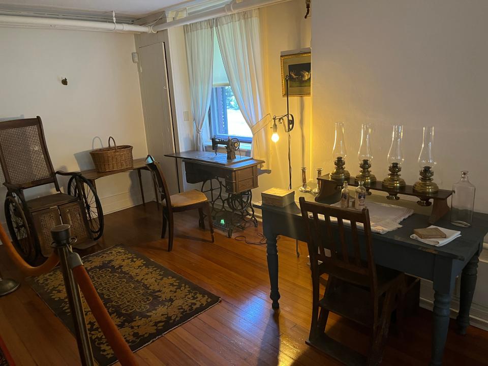 The servants room at Locust Grove.