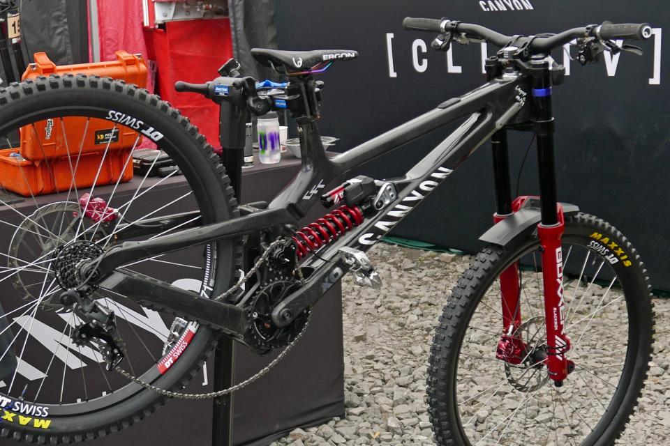 Canyon Sender CFR prototype carbon high single-pivot downhill race DH bike, Troy Brosnan layup C from April 2024