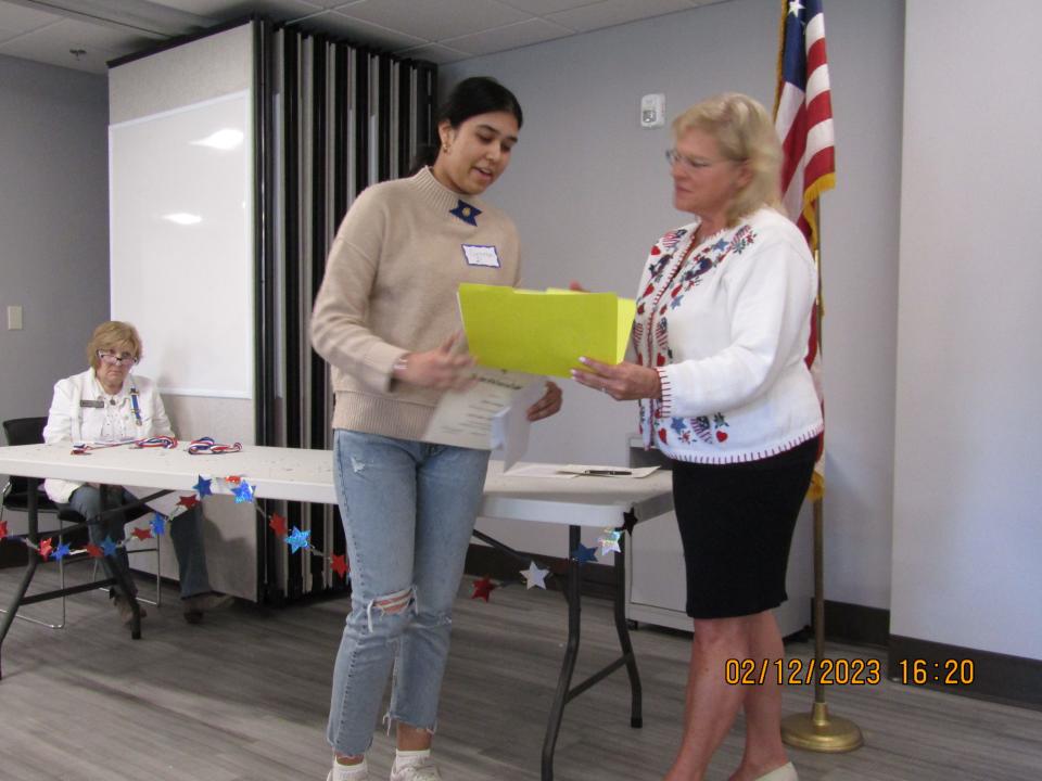 Simran Randhawa, left. the winner of the DAR Good Citizens Award, is recognized by Kristine Beale from the David Hudson Chapter of The National Society Daughters of the American Revolution.