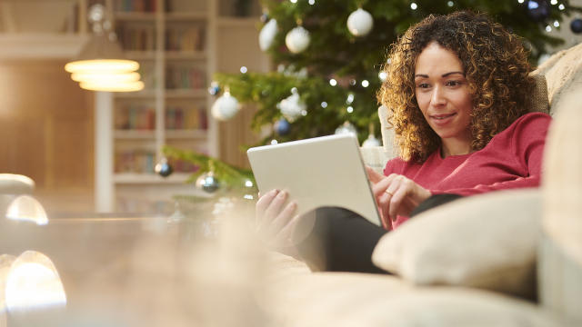 25 Tips to Save Money This Christmas - Ramsey