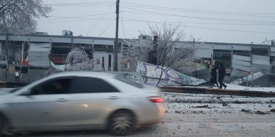 A shopping center in Kryvyi Rih was damaged as a result of the January 8 attack