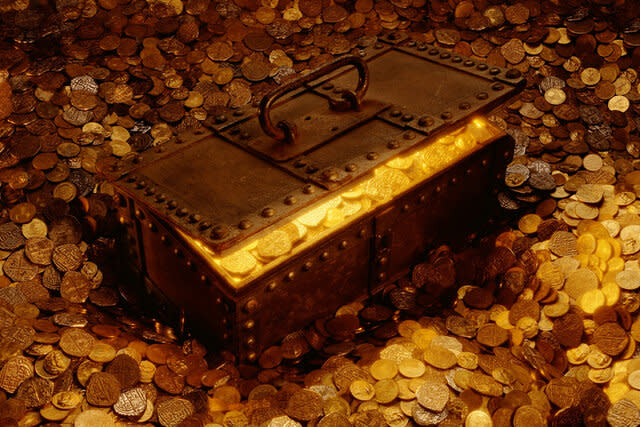 TREASURE CHEST