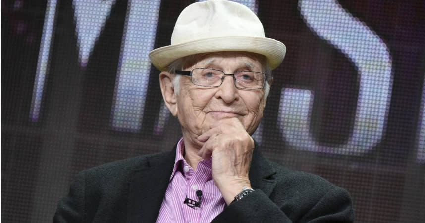 諾曼李爾（Norman Lear）5日在家人的陪伴下，在位於洛杉磯的家中安詳離世，享嵩壽101歲。（圖／美聯社）