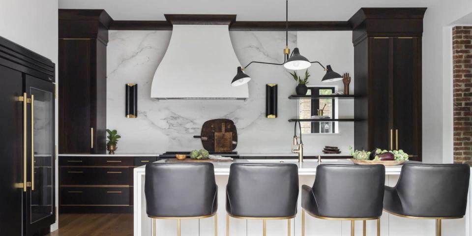 This Indiana Kitchen Is a Warm Take on the Classic Black-and-White Color Scheme