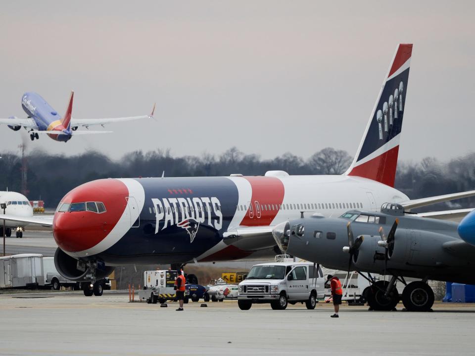 New England Patriot Boeing 767