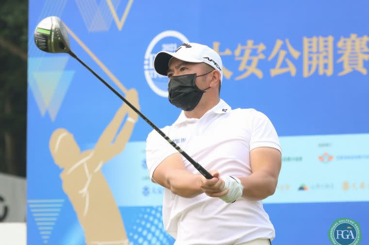 大安公開賽第三回合詹世昌(-11)領先三桿暫列第一。鍾豐榮攝