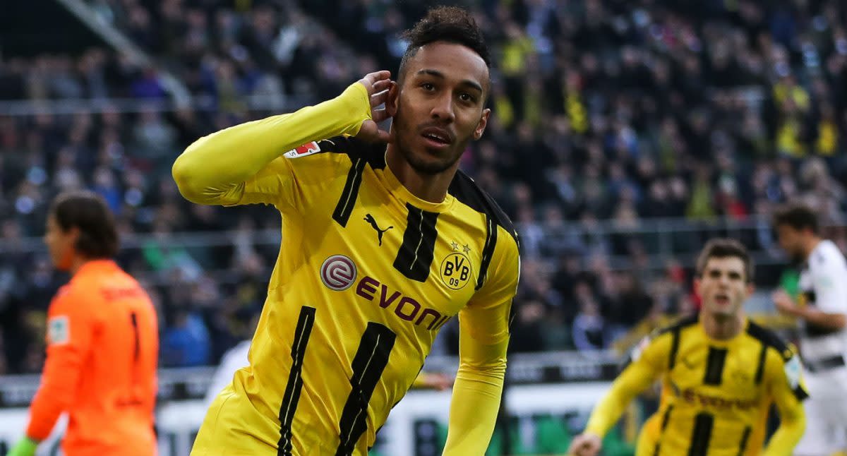 Pierre-Emerick Aubameyang might head to China for a big payday. And there's nothing wrong with that. (Getty)