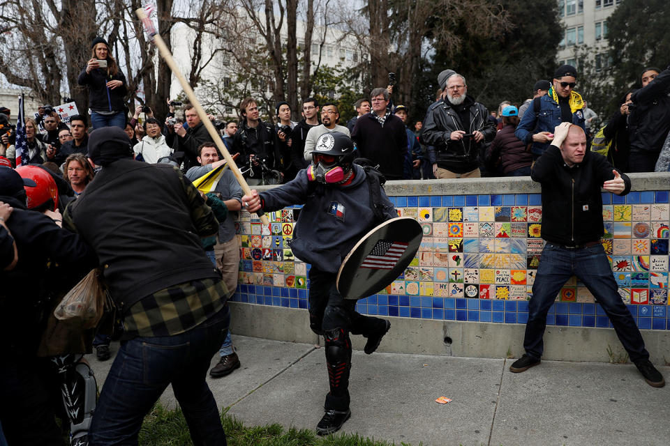 Pro-Trump rally turns violent in Berkeley