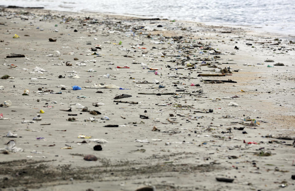 <p>Ein veraltetes Abwassersystem ist wahrscheinlich Schuld an der Verschmutzung des Parlee Beach in Pointe-du-Chene im kanadischen New Brunswick. Im vergangenen Sommer war der Anteil der Fäkalbakterien dort so hoch, dass der Ort für einige Zeit ein Schwimmverbot aussprach. (Foto: gettyimages) </p>