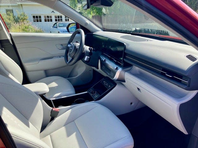 The interior of the 2024 Hyundai Kona Limited