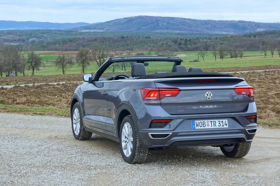 <p>2021 Volkswagen T-Roc Cabriolet</p>