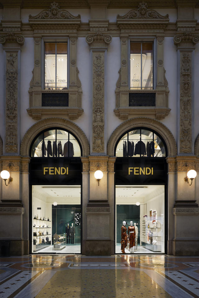 Fendi's New Pop-Up Store in the Fashion Quad - MILAN Welcome City