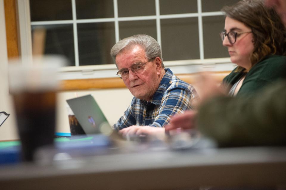 Treasurer Vernon Gordon answers questions about the group's financial situation during the Karns Community Club meeting on Tuesday, Feb. 7, 2023. 