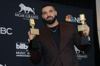 <p>Drake pulls off one of the best shaved head, full beard looks around. It's hard now to imagine him from before . . . </p>