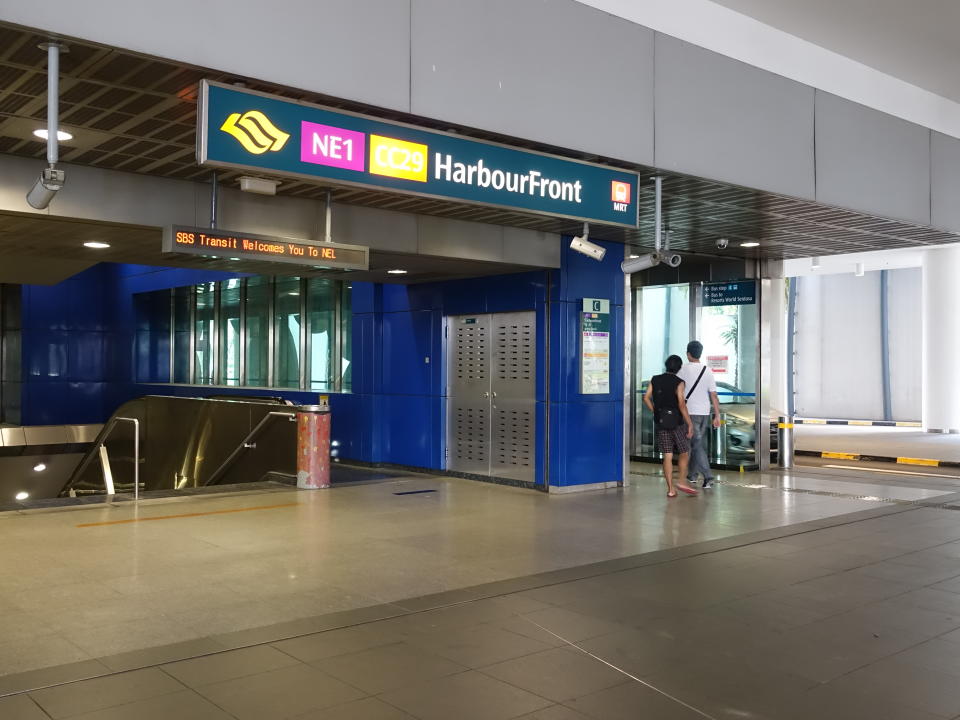 HarbourFront MRT Station Singapore (Yahoo News Singapore File photo)