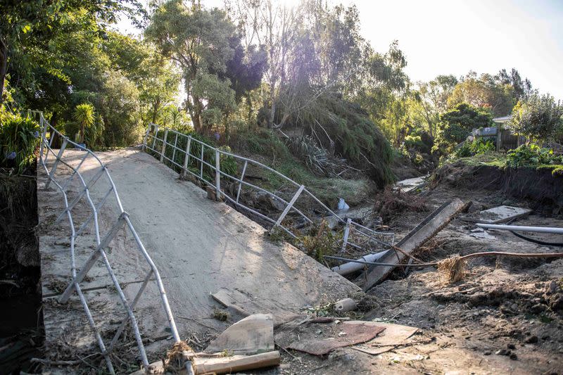 Small creek bursts its bank causing houses to flood in Havelock North