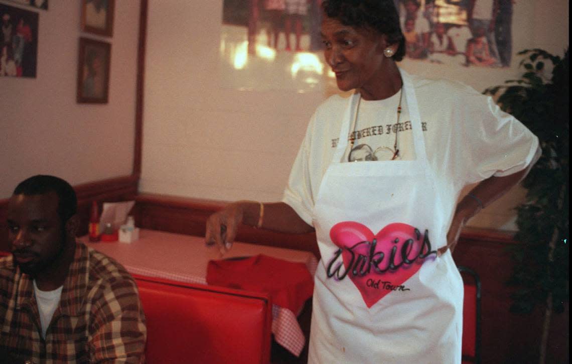 Ahnawake Love, otherwise known as Mama Love, was a popular fixture in her Old Town soul food restaurant, Mama Love’s Kitchen.