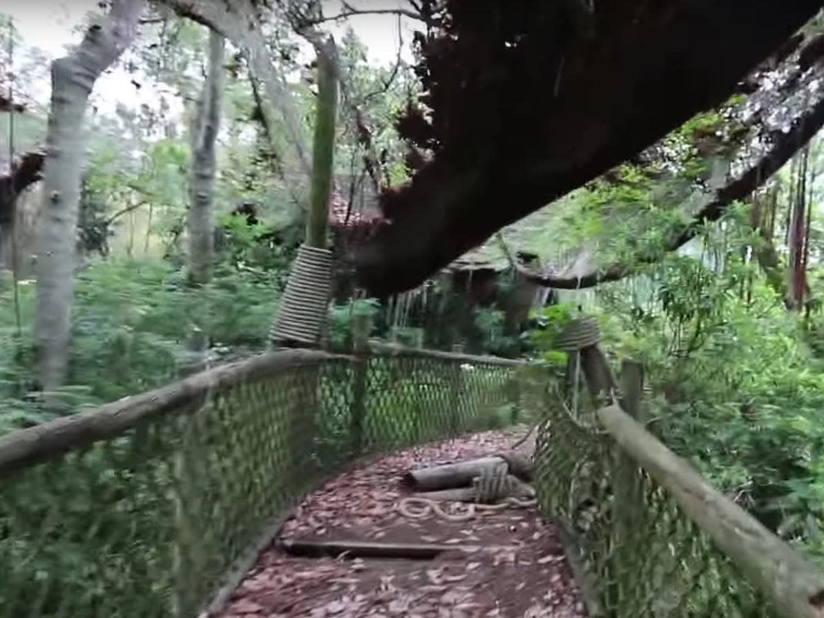 Discovery island abandoned