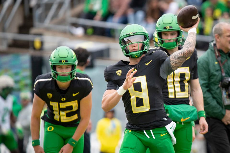 Oregon quarterback Dillon Gabriel throws during warmups ahead of the Oregon Ducks’ Spring Game Saturday, April 27. 2024 at Autzen Stadium in Eugene, Ore.