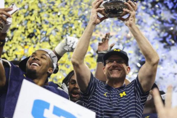 NIL's deep impact on NCAA, college sports after one year - Sports  Illustrated