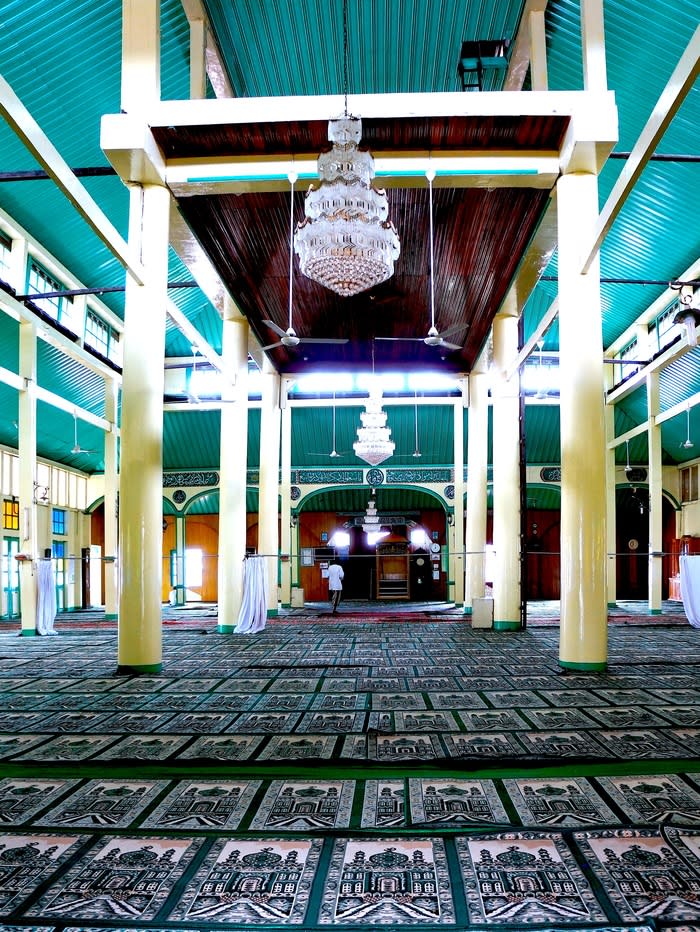 Grand: The 6 wooden columns add a touch of grandeur to the mosque’s interior. (