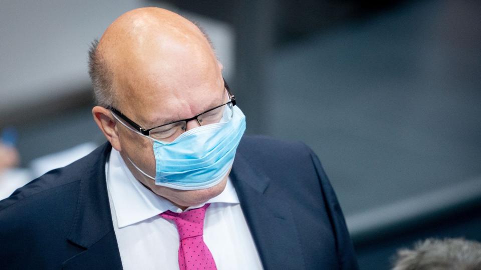 Wirtschaftsminister Peter Altmaier (CDU) begibt sich vorsorglich in Quarantäne.