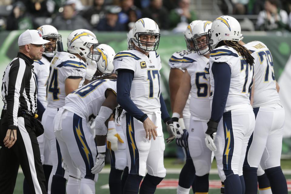 The Los Angeles Chargers need to win and get help to make the playoffs, so quarterback Philip Rivers and Co. will be full systems go for fantasy lineups. (AP Photo/Seth Wenig)