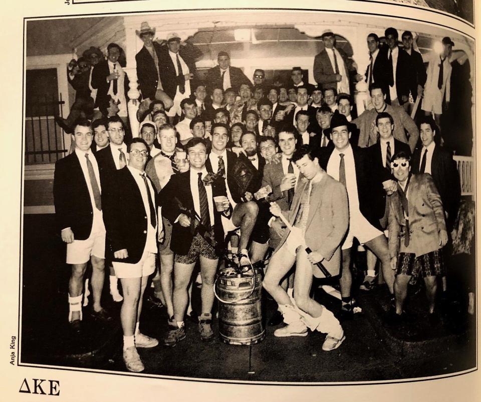 The DKE fraternity photo from the 1991 Yale Banner yearbook.