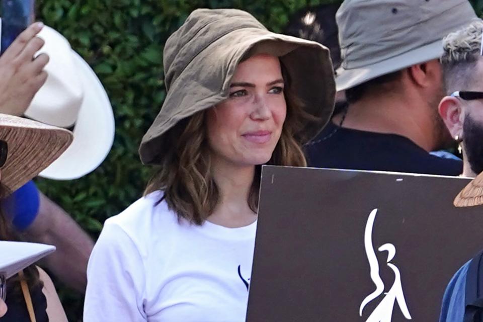 Mandy Moore walks the picket line in support of the SAG-AFTRA and WGA strike on July 18, 2023 in Los Angeles, California