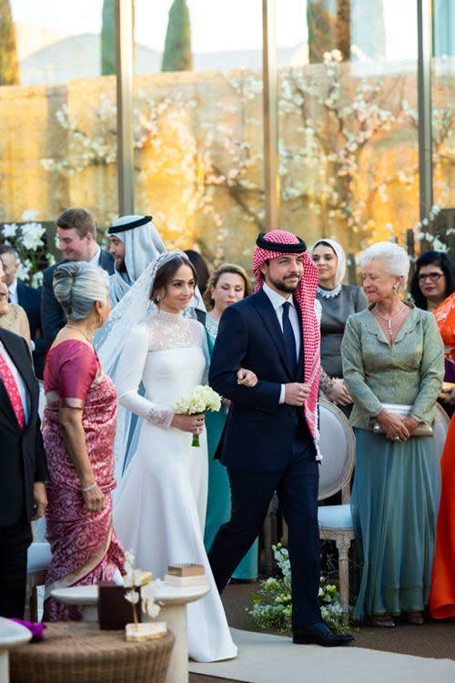 La novia, camino al altar