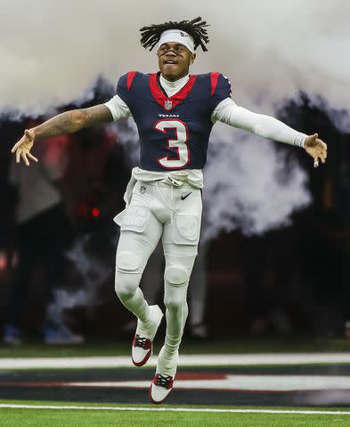 <p>Leslie Plaza Johnson/Icon Sportswire via Getty Images</p> Dell of the Houston Texans was wounded in a shooting on April 27