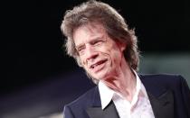 Musik hält jung - oder zumindest agil: Denn natürlich sieht man Mick Jaggers Gesicht seine 78 Jahre und über 50 Jahre Rock'n'Roll-Lifestyle an. Wenn der Rolling-Stones-Frontmann aber wie ein Derwisch über die Bühnen fegt, macht sich sein Alter kaum noch bemerkbar. (Bild: Vittorio Zunino Celotto/Getty Images)
