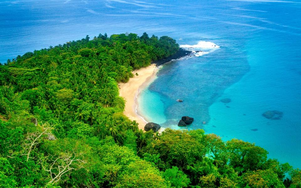 Banana beach, Príncipe - iStock