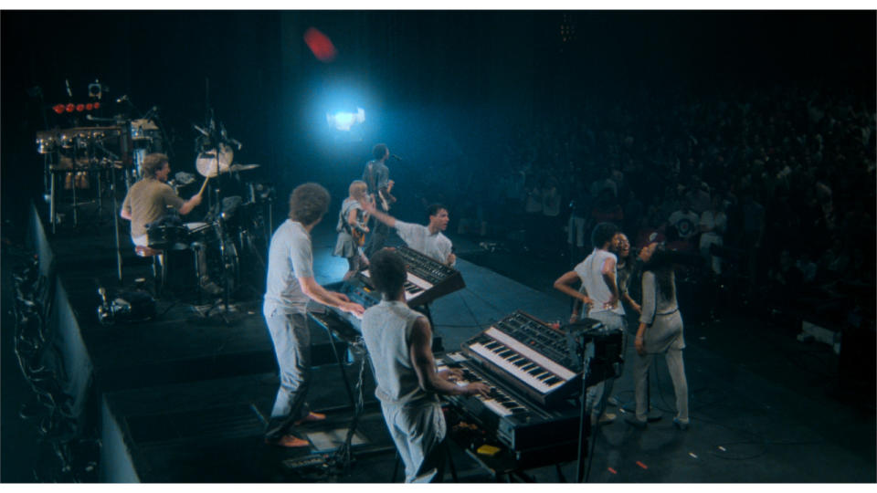 The Talking Heads in the middle of their set in Stop Making Sense.