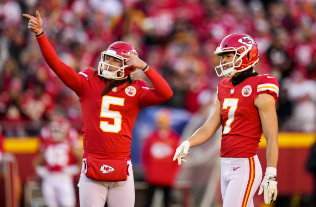 Chiefs' Andy Reid, Harrison Butker respond to Dustin Colquitt's criticism of Tommy Townsend