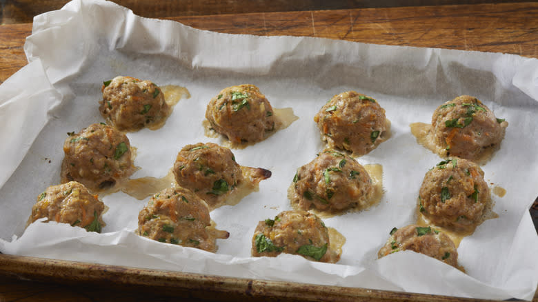 baking tray of turkey meatballs