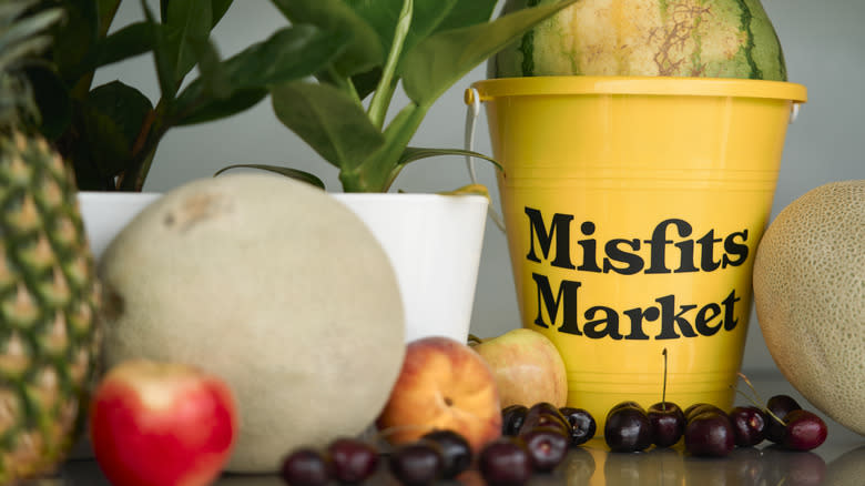 Misfits Market bucket and fruit