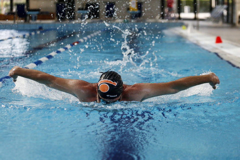  Foto Cecilia Fabiano/ LaPresse 25 Maggio 2020 Roma (Italia) Cronaca Fase 2 : riapertura delle piscine Nella Foto : il circolo sportivo Due Ponti Photo Cecilia Fabiano/LaPresse May 25, 2020 Rome (Italy) News Phase 2: reopening of the swimming pool In the pic : Due Ponti Sporting club 