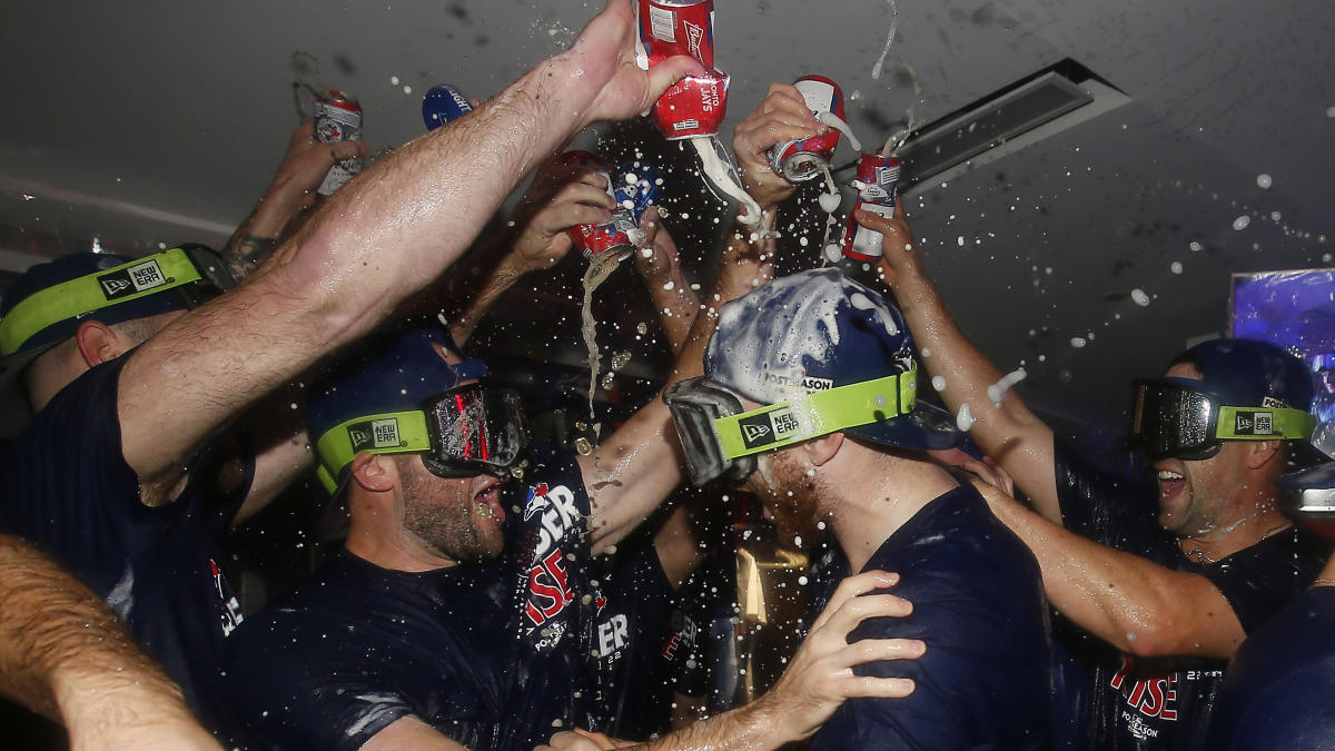 Round Up: Blue Jays celebrate first post-season berth since 2020