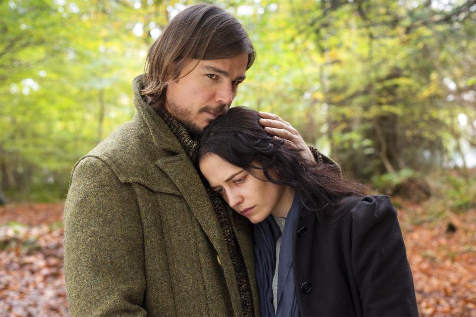 Josh Hartnett as Ethan Chandler and Eva Green as Vanessa Ives in Penny Dreadful (season 2, episode 7). - Photo: Jonathan Hession/SHOWTIME - Photo ID: PennyDreadful_9358