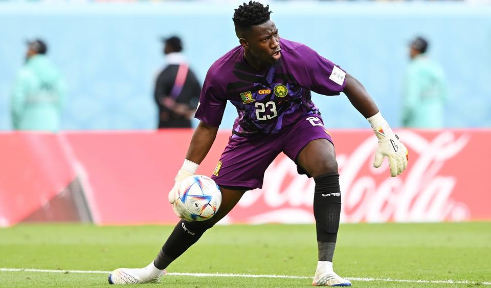 Andre Onana playing for Cameroon at the 2022 World Cup
