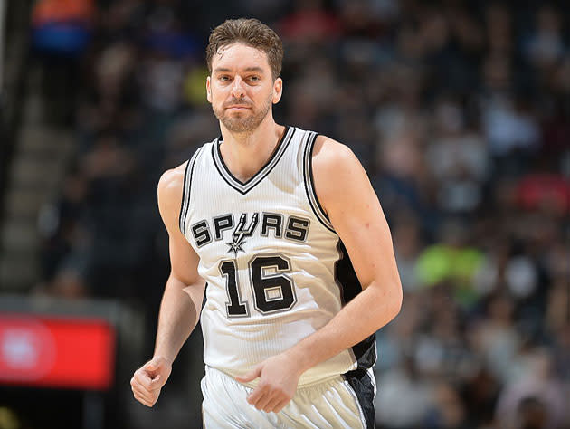 If you don't love Pau Gasol, please stop reading right here. (Getty Images)