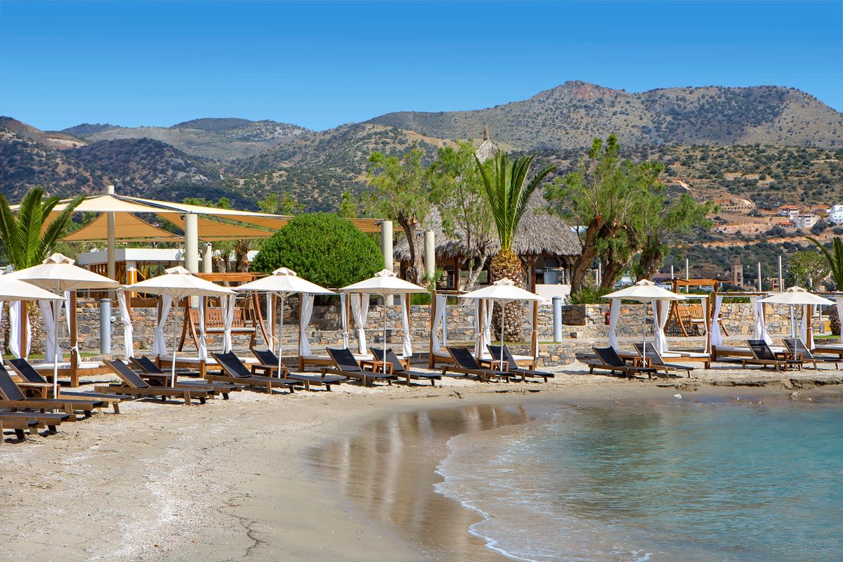  (Wyndham Grand Crete Mirabello Bay)